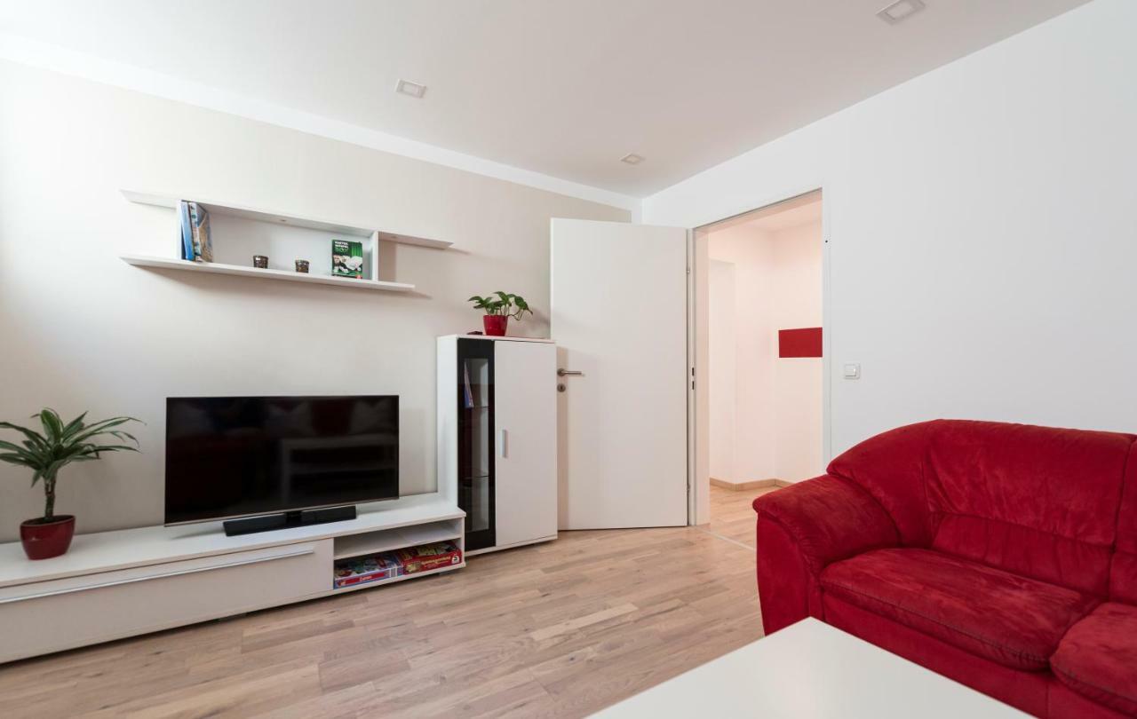Haus Haslauer Apartment Strobl Exterior photo